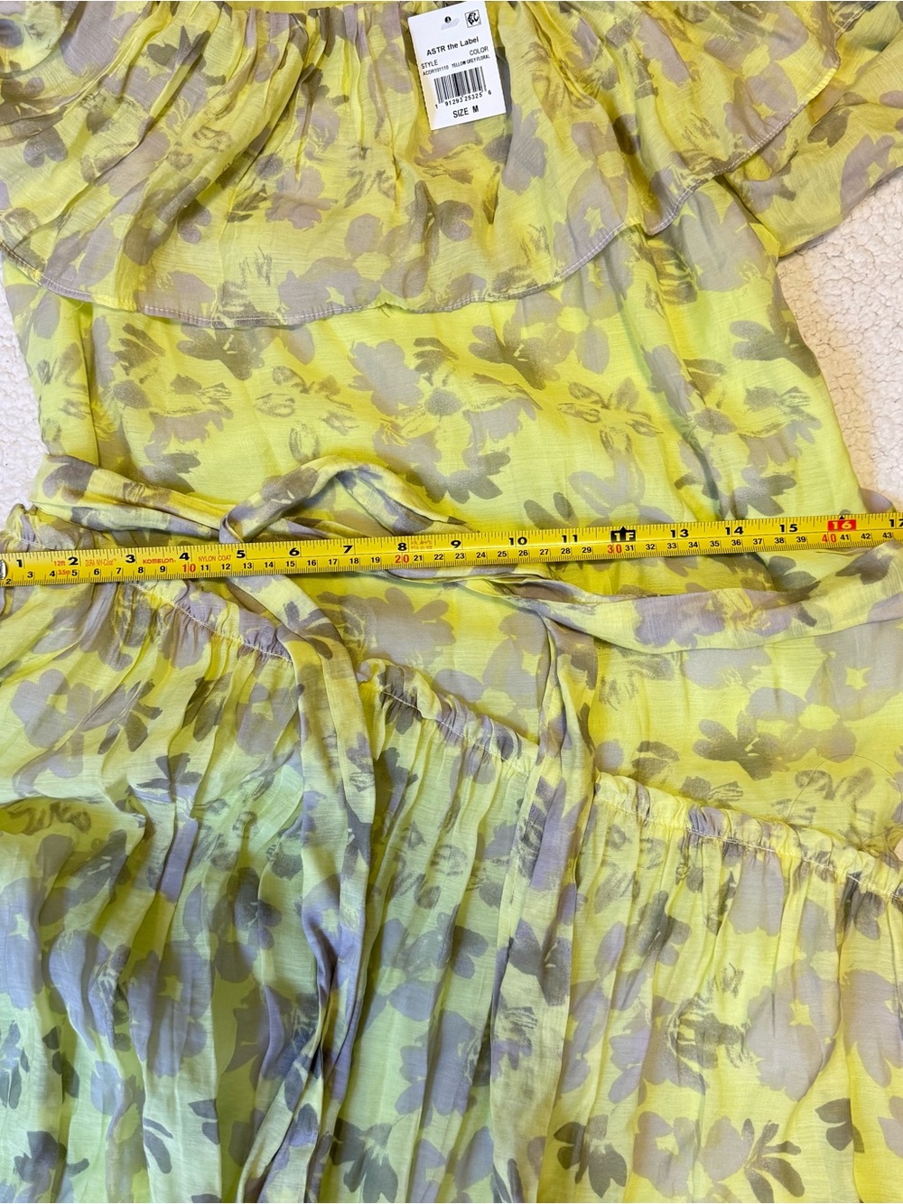 NWT ASTR the label Kaylani Floral Yellow Maxi Dress Off Shoulder Size Medium - Picture 10 of 13